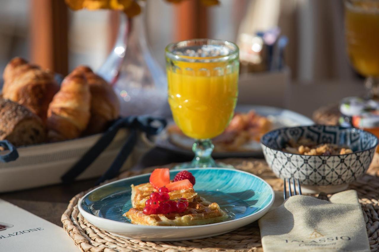 Grand Hotel Alassio Beach & Spa Resort - The Leading Hotels Of The World מראה חיצוני תמונה